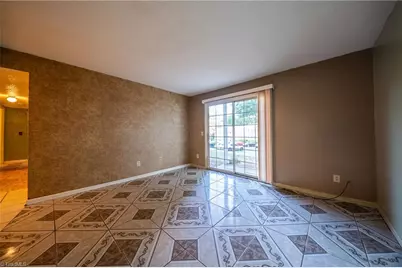 5643 Hornaday Road #C, Greensboro, NC 27409 - Photo 7