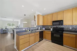 3787 Wayfarer Dr, Greensboro, NC 27410 - Photo 15