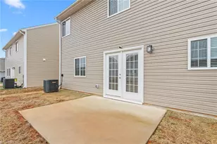 3907 Arcola Wy, Greensboro, NC 27405 - Photo 25