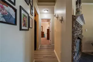 1706 Crinan Ct, High Point, NC 27265 - Photo 21