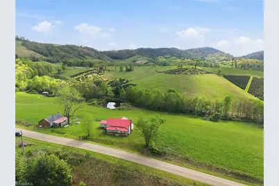 4793 Cheek Mountain Road, Laurel Springs, NC 28644 - Photo 15