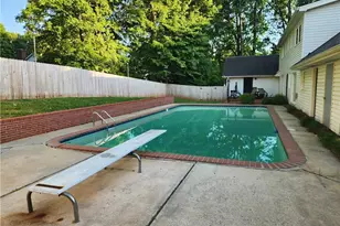 101 S 8th Ave, Mayodan, NC 27027 - Photo 5