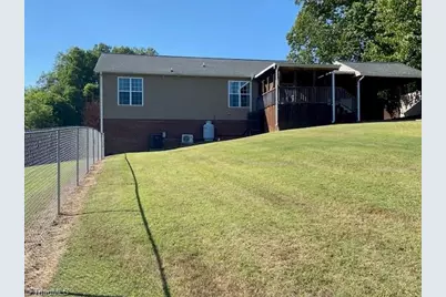 168 Underwood Drive, Thomasville, NC 27360 - Photo 3