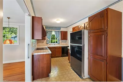 2928 Windsor Road, Winston-Salem, NC 27104 - Photo 13