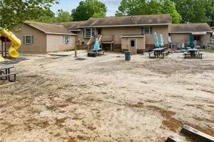 1501 Upland Dr, Greensboro, NC 27405 - Photo 29