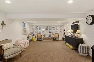 628 Roslyn Rd, Winston-Salem, NC 27104 - Photo 31