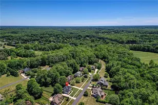 1827 Crossroads Dr, Greensboro, NC 27455 - Photo 43