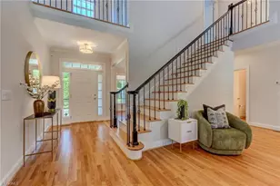 1827 Crossroads Dr, Greensboro, NC 27455 - Photo 3