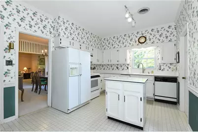 5830 Cardinal Way, Greensboro, NC 27410 - Photo 11