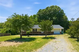 4237 Valley Cir, Trinity, NC 27360 - Photo 33