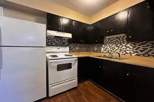 432 Homestead St, Gibsonville, NC 27249 - Photo 5