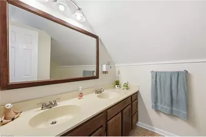 1406 Cherry Drive, Burlington, NC 27215 - Photo 29