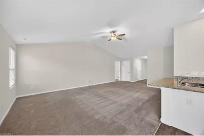2112 Briar Run Drive, Greensboro, NC 27405 - Photo 7