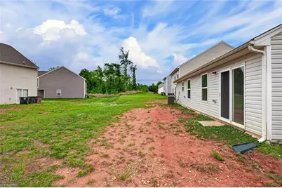 2112 Briar Run Drive, Greensboro, NC 27405 - Photo 31