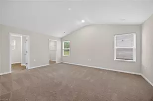 2112 Briar Run Dr, Greensboro, NC 27405 - Photo 17