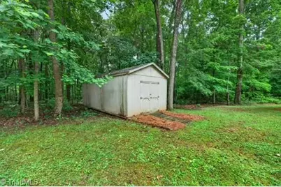 3913 Level Plains Road, Sophia, NC 27350 - Photo 33