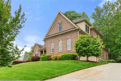 4952 Laurel Run, Winston-Salem, NC 27106 - Photo 3