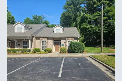 3707 W Market Street #D, Greensboro, NC 27403 - Photo 3