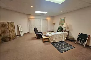 3707 W Market St, Greensboro, NC 27403 - Photo 11