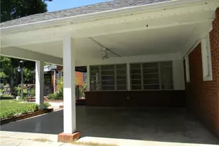 4300 Old Liberty Pl, Greensboro, NC 27406 - Photo 5