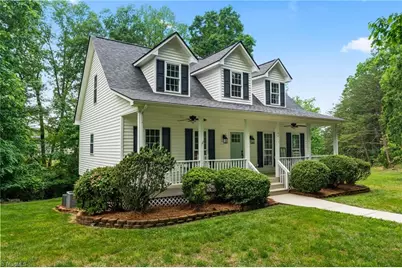 4411 Deacon Court, High Point, NC 27265 - Photo 3