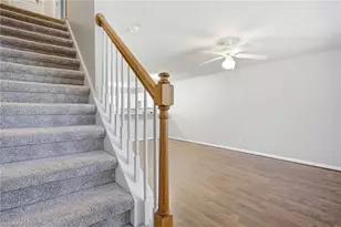 302 Carrington Ln, Thomasville, NC 27360 - Photo 11