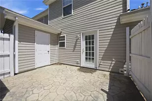 302 Carrington Ln, Thomasville, NC 27360 - Photo 19
