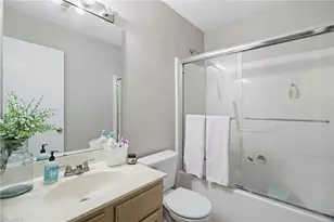 4233 Blazingwood Ct, Greensboro, NC 27406 - Photo 23