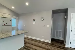 100 Hillside Dr, Thomasville, NC 27360 - Photo 11