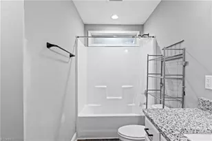 100 Hillside Dr, Thomasville, NC 27360 - Photo 15