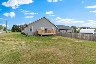 100 Hillside Drive, Thomasville, NC 27360 - Photo 27