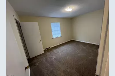 506 Summit Street #2, Madison, NC 27025 - Photo 7