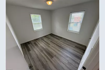 513 S Green Street #C, Winston-Salem, NC 27101 - Photo 7