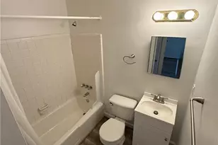 513 S Green St, Winston-Salem, NC 27101 - Photo 9