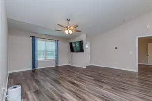 1 Lambeth Dr, Thomasville, NC 27360 - Photo 13