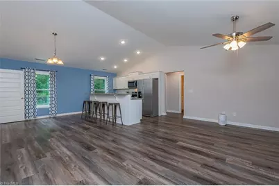 1 Lambeth Drive, Thomasville, NC 27360 - Photo 3