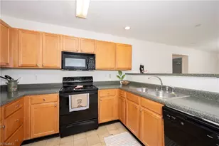 3716 Cotswold Ave, Greensboro, NC 27410 - Photo 7