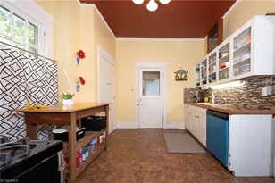 712 Laurel St, Winston-Salem, NC 27101 - Photo 17