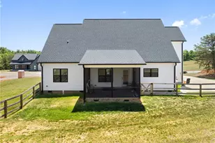 7412 Kingsley Pl, Stokesdale, NC 27357 - Photo 35
