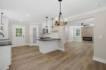4504 Alex Drive, Greensboro, NC 27406 - Photo 15