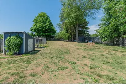 3702 Creek Point Way, Greensboro, NC 27407 - Photo 23
