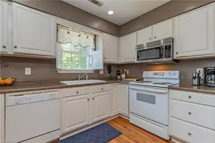 3702 Creek Point Way, Greensboro, NC 27407 - Photo 13