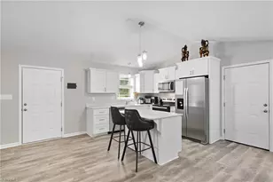 324 Carriage Trace Ln, Lexington, NC 27295 - Photo 7