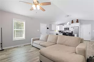 324 Carriage Trace Ln, Lexington, NC 27295 - Photo 15