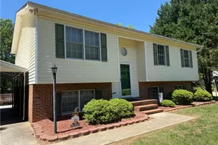 273 Woodbridge Dr, Mount Airy, NC 27030 - Photo 1