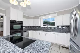 112 Pilson St, North Wilkesboro, NC 28659 - Photo 17