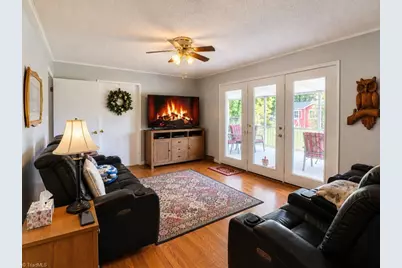 1805 Midway School Road, Winston-Salem, NC 27107 - Photo 15