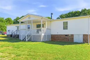 580 Mangum Rd, Reidsville, NC 27320 - Photo 31