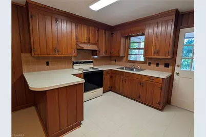 177 Grade Street, Rural Hall, NC 27045 - Photo 5