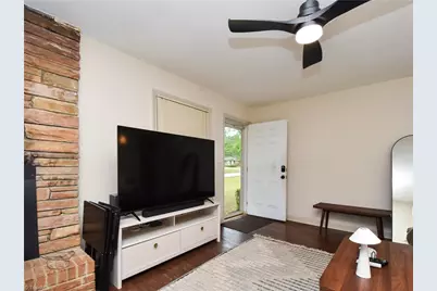 515 Manor Drive, High Point, NC 27260 - Photo 3